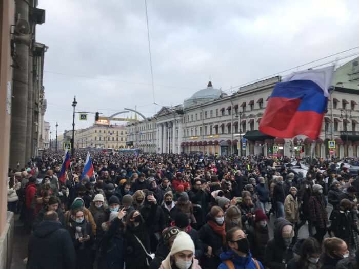 Митинг 23 января в поддержку Навального в Питере